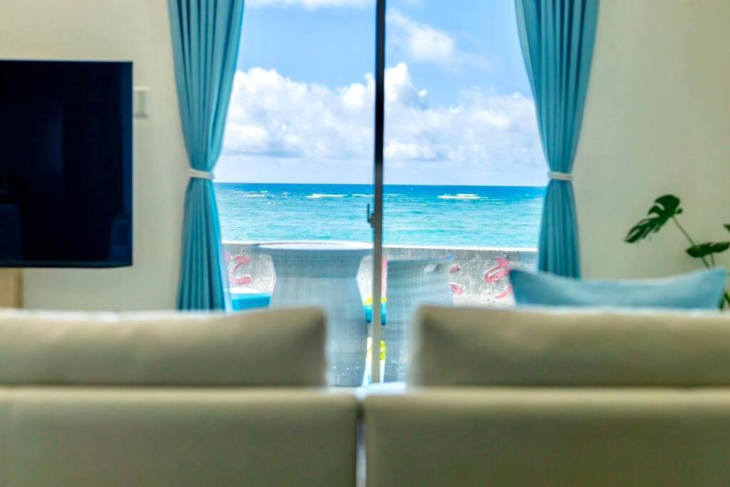 石垣島一棟貸し 潮 Villa Ishigaki  Exterior photo